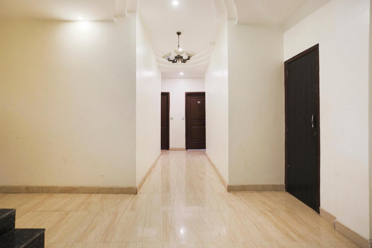 Capital O The Nest Expo Near Pvr Ansal Plaza Greater Noida Hotel Eksteriør billede