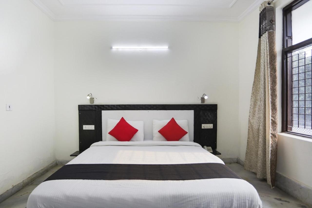 Capital O The Nest Expo Near Pvr Ansal Plaza Greater Noida Hotel Eksteriør billede