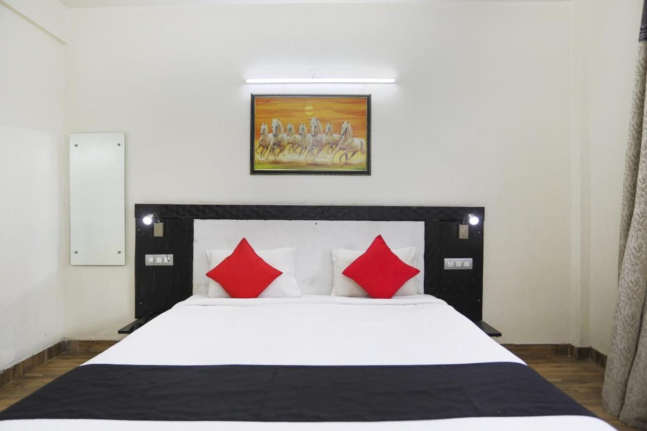 Capital O The Nest Expo Near Pvr Ansal Plaza Greater Noida Hotel Eksteriør billede